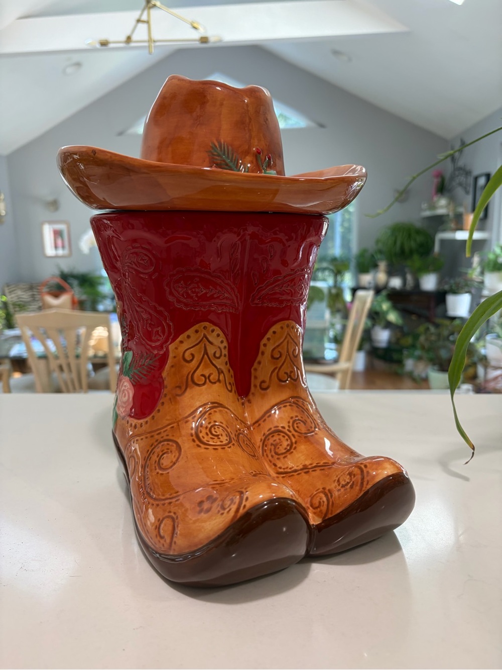 Pioneer Woman Decorative Ceramic Cowboy Cookie Jar/Boot Planter.